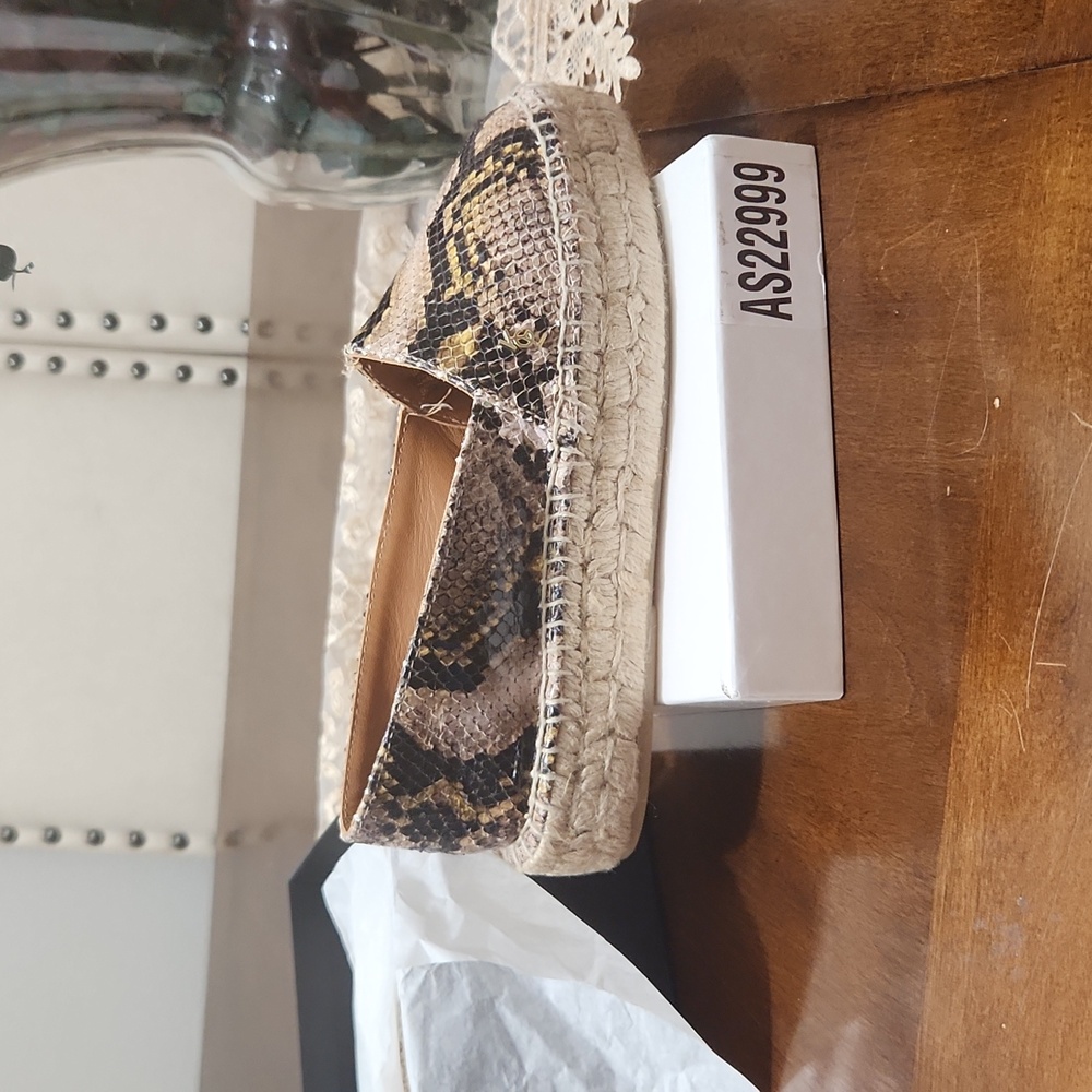 Kurt Geiger snake print summer flats